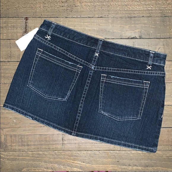 Split jean skirt - Picture 5 of 6